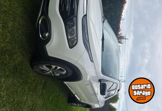 Camionetas - Fiat Toro volcano 4x4 2017 Diesel 125000Km - En Venta