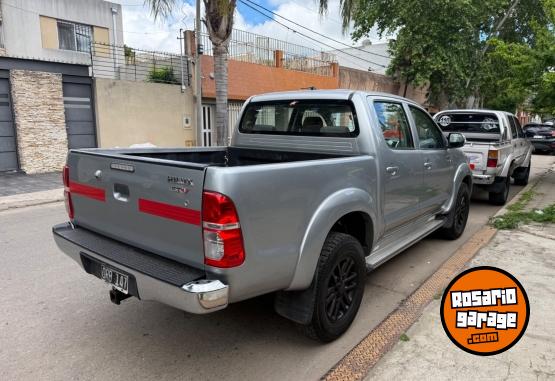 Camionetas - Toyota Hilux SRV 4x2 2015 Diesel 230000Km - En Venta