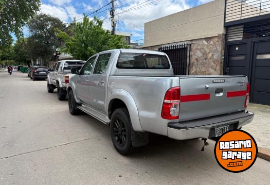 Camionetas - Toyota Hilux SRV 4x2 2015 Diesel 230000Km - En Venta