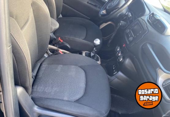 Camionetas - Jeep Renegade 2018 Nafta 98000Km - En Venta