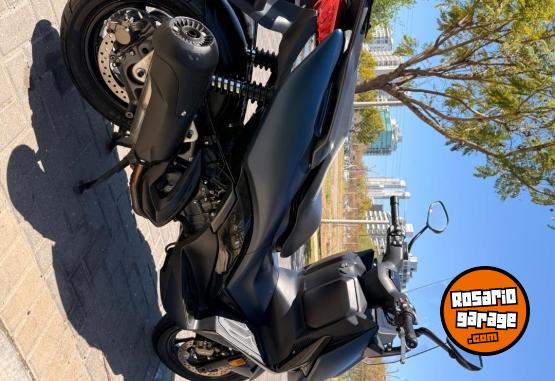 Motos - Zontes 310m 2024 Nafta 7000Km - En Venta