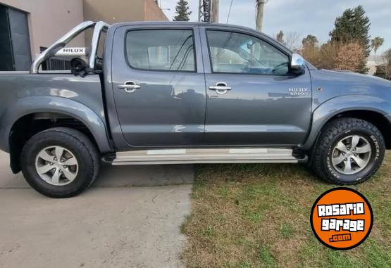 Camionetas - Toyota Hilux 3.0 4x2 SRV 2010 Diesel 235258Km - En Venta