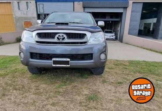 Camionetas - Toyota Hilux 3.0 4x2 SRV 2010 Diesel 235258Km - En Venta