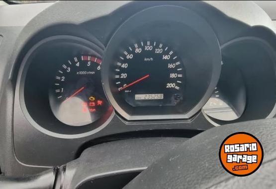 Camionetas - Toyota Hilux 3.0 4x2 SRV 2010 Diesel 235258Km - En Venta