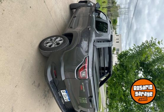 Camionetas - Fiat Strada volcano 2022 Nafta 72000Km - En Venta