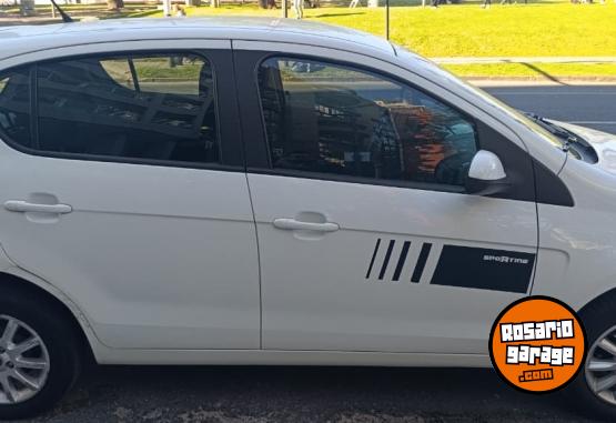 Autos - Fiat Uno fire 2016 Nafta 55000Km - En Venta