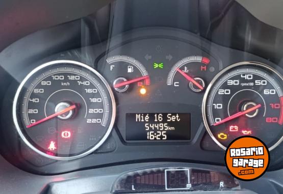 Autos - Fiat Uno fire 2016 Nafta 55000Km - En Venta