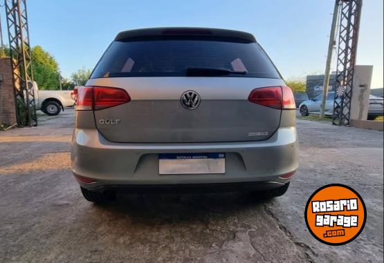 Autos - Volkswagen GOLF FSI 2016 Nafta 102388Km - En Venta