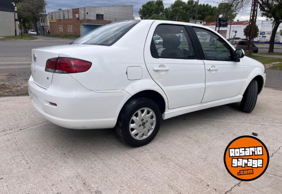 Autos - Fiat Siena 2014 GNC 195000Km - En Venta