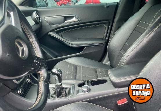 Autos - Mercedes Benz CLA 200 2014 Nafta 110000Km - En Venta
