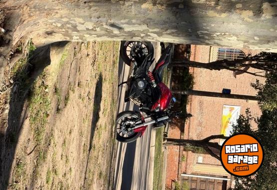 Motos - Benelli TNT 302s 2022 Nafta 32000Km - En Venta