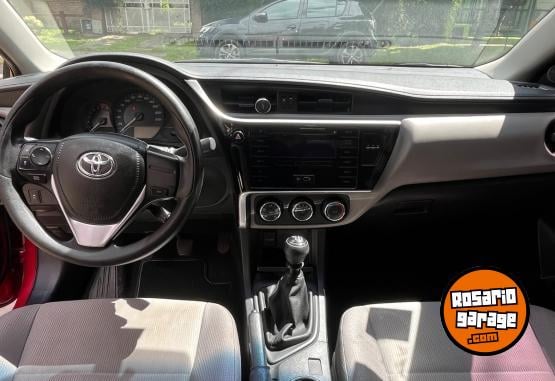 Autos - Toyota Corolla xli 2017 Nafta 143000Km - En Venta