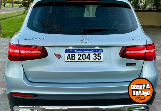 Autos - Mercedes Benz GLC300 4Matic AMG Line 2017 Nafta 62000Km - En Venta