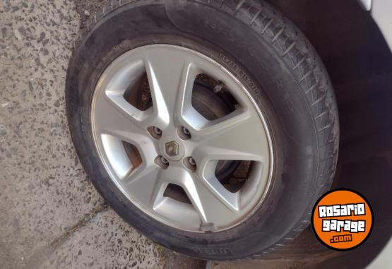 Autos - Renault Logan privilege 1.6 16v 2017 Nafta 71417Km - En Venta