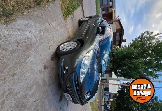 Autos - Peugeot 207 2013 Diesel 141000Km - En Venta