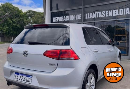 Autos - Volkswagen Golf TRENDLINE 2016 Nafta 148946Km - En Venta