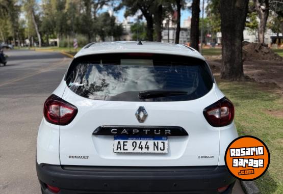 Autos - Renault Captur life 2021 Nafta 113000Km - En Venta