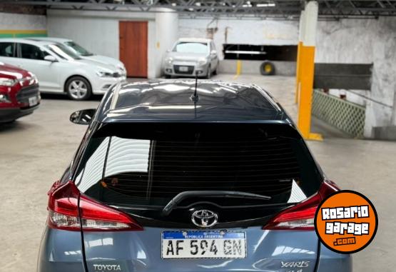Autos - Toyota yaris xls 2022 Nafta 53000Km - En Venta
