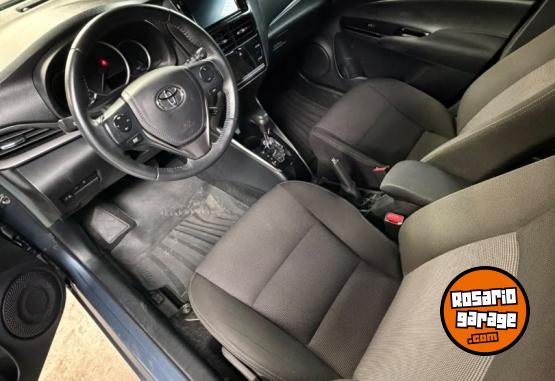 Autos - Toyota yaris xls 2022 Nafta 53000Km - En Venta