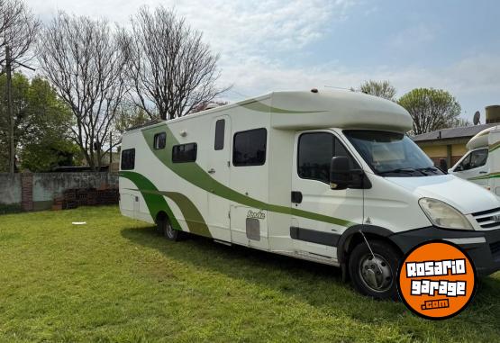 Camiones y Grúas - vendo motohome - En Venta