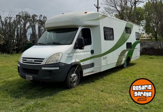 Camiones y Grúas - vendo motohome - En Venta