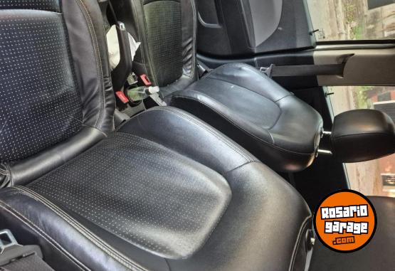 Autos - Chevrolet Sonic LTZ 2015 GNC 88000Km - En Venta