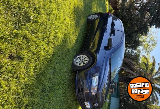 Autos - Volkswagen GOL TREND 2017 Nafta 120000Km - En Venta