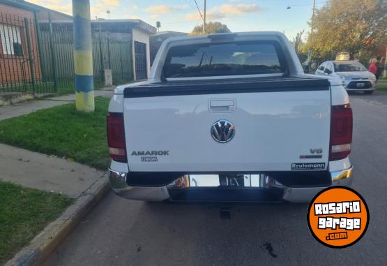 Camionetas - Volkswagen Amarok V6 2024 Diesel 26000Km - En Venta