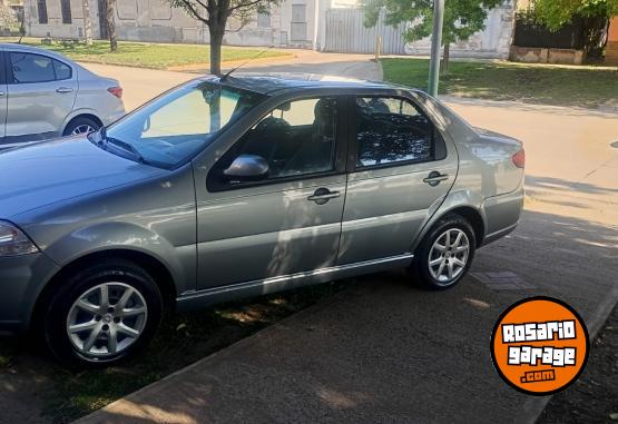 Autos - Fiat Siena (F4) EL 1.4 8V 2015 GNC 203000Km - En Venta