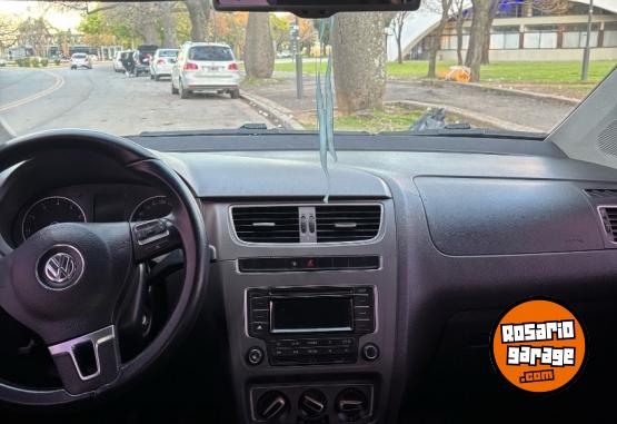 Autos - Volkswagen Suran 2013 Nafta 150000Km - En Venta