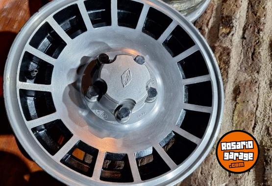 Accesorios para Autos - Llantas ford falcon - En Venta