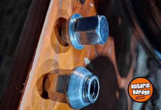 Accesorios para Autos - Llantas ford falcon - En Venta