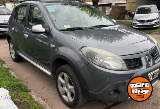 Autos - Renault sandero 2011 Nafta 100000Km - En Venta
