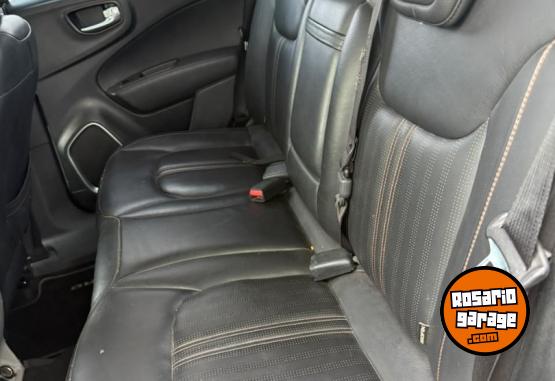 Camionetas - Fiat toro 2017 Diesel 120000Km - En Venta