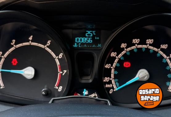 Autos - Ford SE 2016 Nafta 100000Km - En Venta