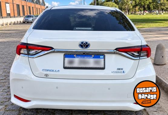 Autos - Toyota COROLLA SEG HYBRID 1.8 eC 2022 Electrico / Hibrido 109000Km - En Venta