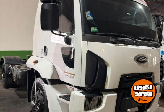 Camiones y Grúas - Ford Cargo 1729 - En Venta