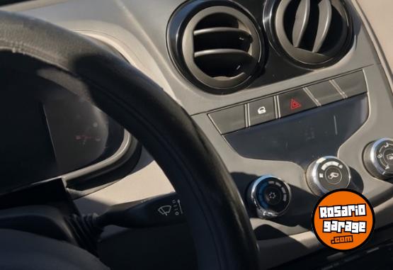 Autos - Chevrolet Agile 2011 GNC 280000Km - En Venta