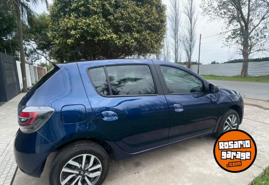 Autos - Renault INTENS 1.6 2023 Nafta 41000Km - En Venta