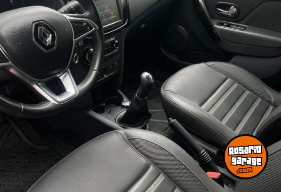 Autos - Renault INTENS 1.6 2023 Nafta 41000Km - En Venta