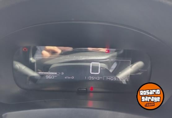 Utilitarios - Peugeot Partner 2020 Diesel 114000Km - En Venta