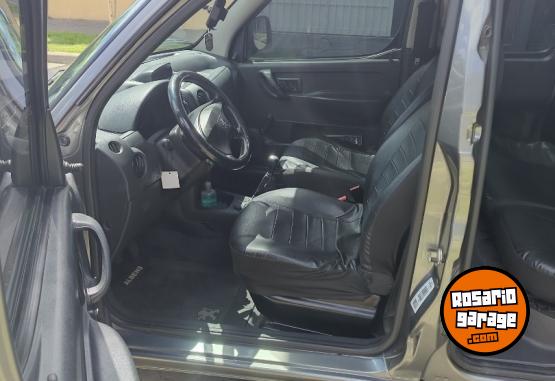 Utilitarios - Peugeot Partner 2020 Diesel 114000Km - En Venta