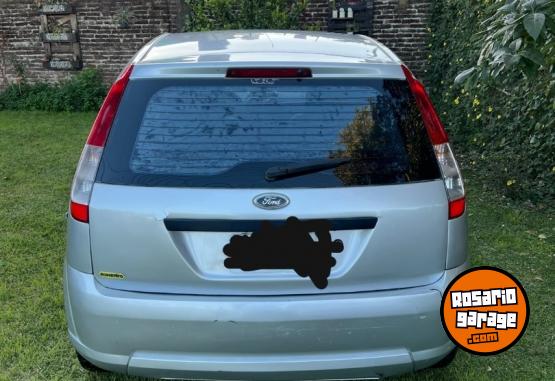 Autos - Ford Fiesta 2010 GNC 190000Km - En Venta