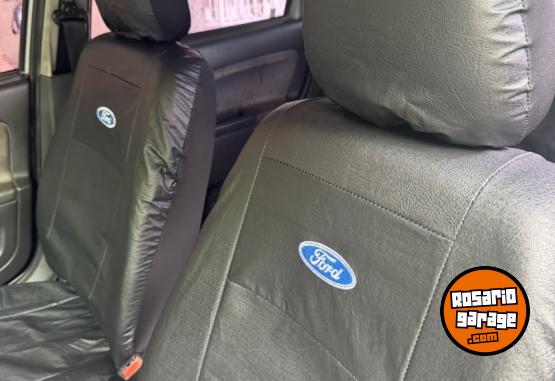Autos - Ford Fiesta 2010 GNC 190000Km - En Venta