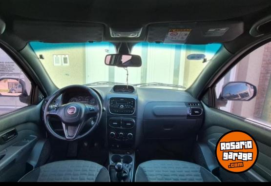 Utilitarios - Fiat Strada Adevnture 2019 GNC 135000Km - En Venta