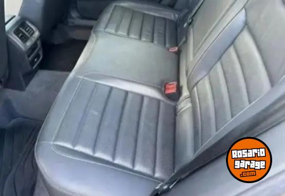 Camionetas - Volkswagen TAOS HIGHLINE BI TONO 2023 Nafta 98000Km - En Venta