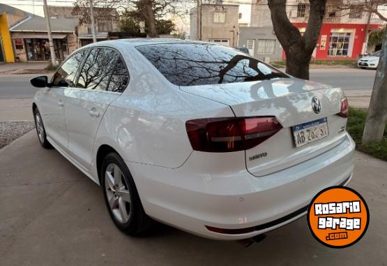 Autos - Volkswagen VENTO highline 1.4 tai 2017 Nafta 144000Km - En Venta