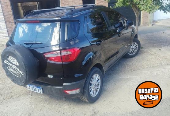Autos - Ford Ecosport kinectic 2017 GNC 144690Km - En Venta