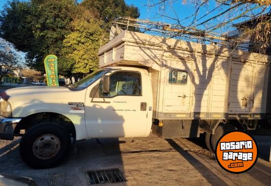 Camiones y Grúas - Gaston - En Venta