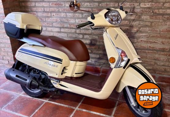Motos - Kymco Like 125 2023 Nafta 8900Km - En Venta
